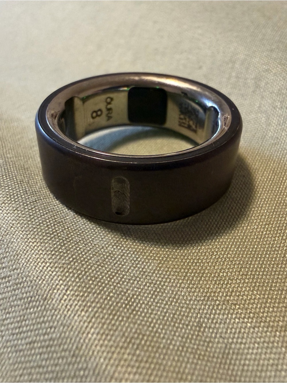 Oura Gen 4, Size 8 in colour « Stealth » black